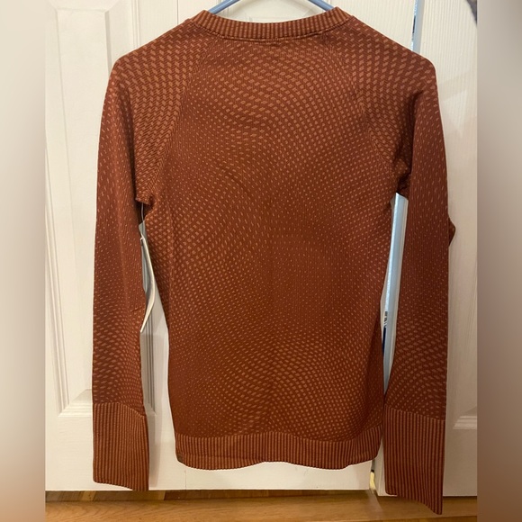 Lululemon Rest Less Pullover - Picture 4 of 7